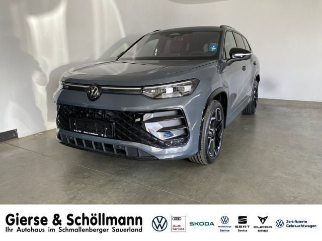 Grau Gebraucht 2025 VW Tayron R-line SUV | 61.950 € (Superpreis) - Bild 1/4
