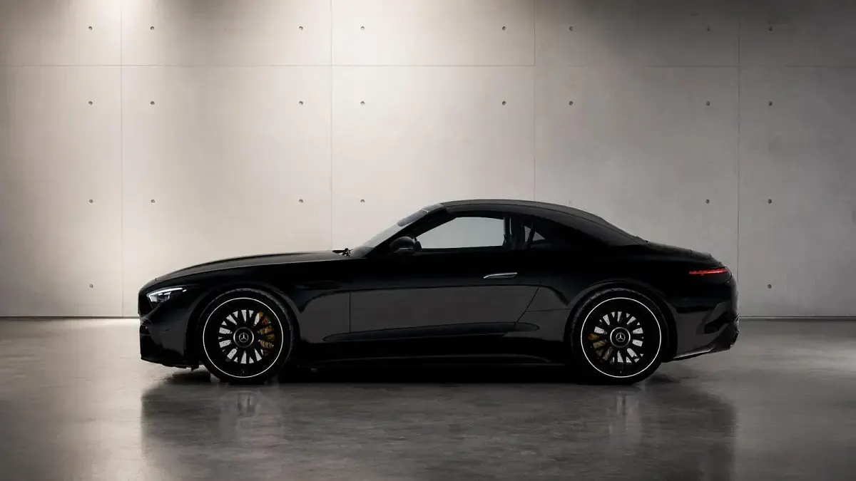 Gebraucht Mercedes SL63 AMG AMG 585 PS (430 kW) 2023 Schwarz Cabrio