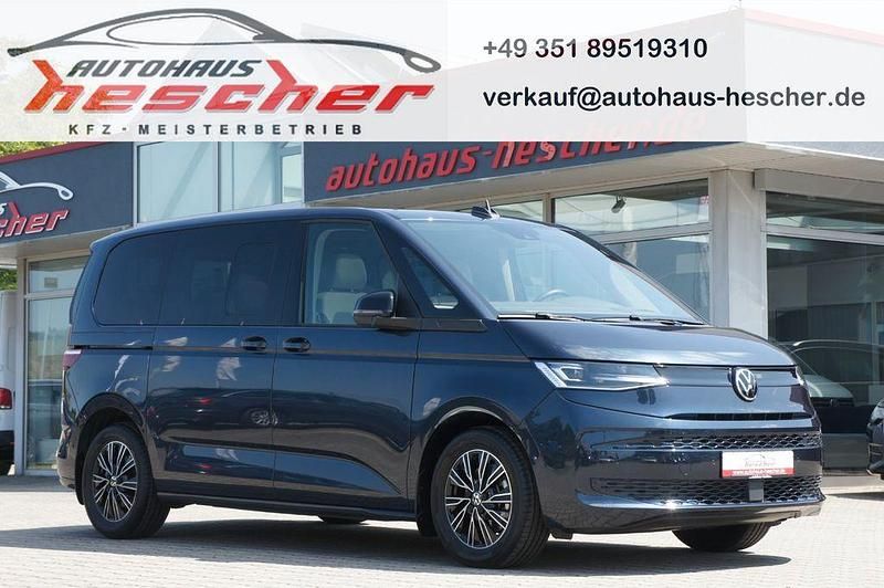 Gebraucht VW Multivan 150 PS (110 kW) 2023 Starlight blue metallic Van