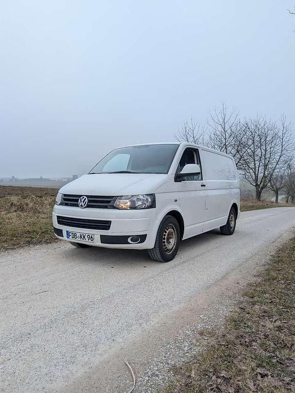 Gebraucht VW T5 140 PS (102 kW) 2011 Weiß Van