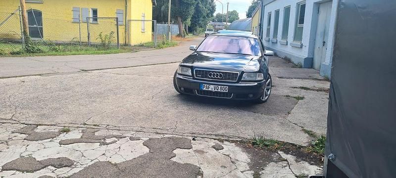 Schwarz Gebraucht 2002 Audi A8L Performance Limousine | 8.950 € (Teuer) - Bild 1/4