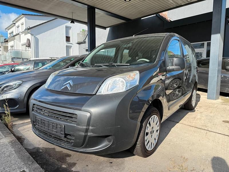 Schwarz Gebraucht 2009 Citroën Nemo Van / Kleinbus | 4.480 € (Fairer Preis) - Bild 1/4