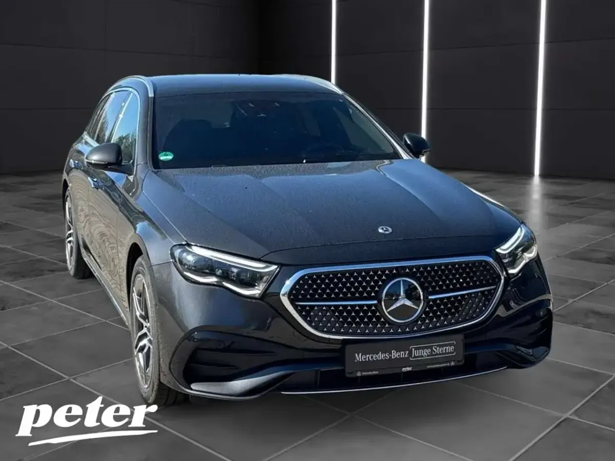 Gebraucht Mercedes E450 AMG 367 PS (269 kW) 2025 Metalliclack graphitgrau Kombi