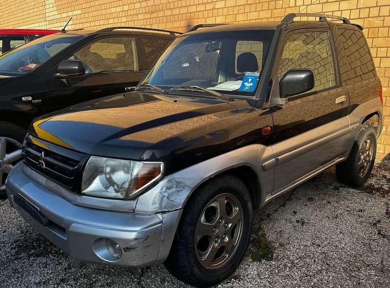 Schwarz Gebraucht 2005 Mitsubishi Pajero Comfort Edition SUV | 2.500 € (Superpreis) - Bild 1/1