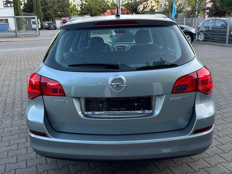 Brugt Opel Astra Edition 101 HK (74 kW) 2012 Sølv Stationcar