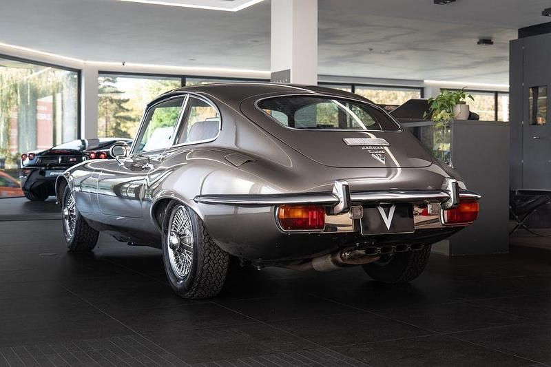 Gebraucht Jaguar E-Type 276 PS (202 kW) 1972 Grau Coupé