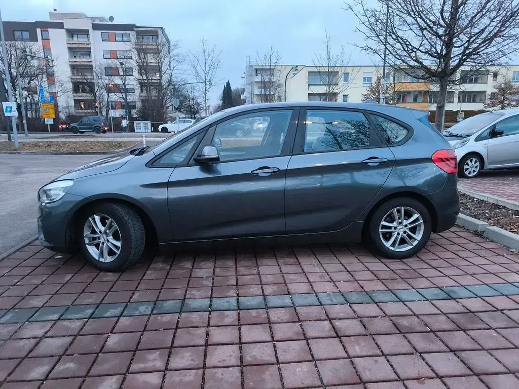 Brugt BMW 218 Active Tourer Advantage 150 HK (110 kW) 2015 Grå MPV