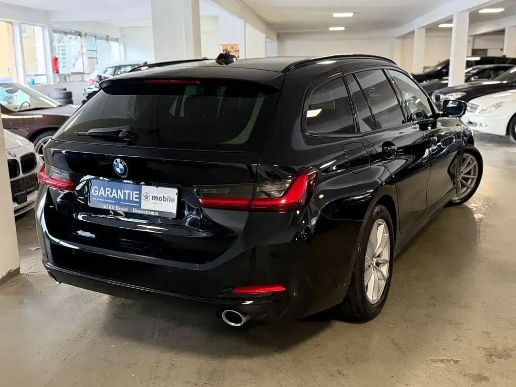 Gebraucht BMW 318 Shadowline 150 PS (110 kW) 2022 Schwarz ii Kombi