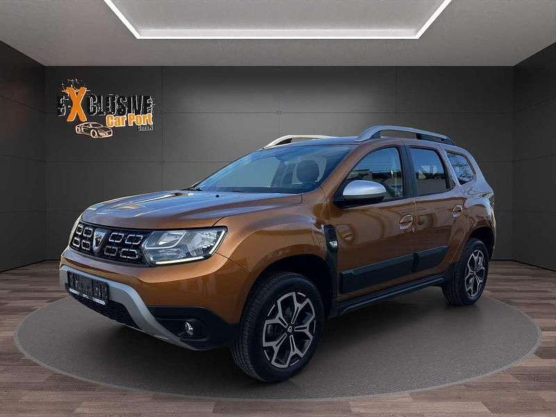 Orange Gebraucht 2018 Dacia Duster Prestige SUV | 13.490 € (Fairer Preis) - Bild 1/4