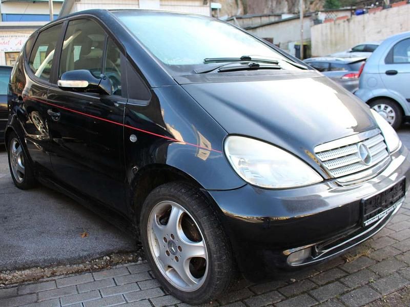 Gebraucht Mercedes A210 140 PS (102 kW) 2002 Schwarz Limousine
