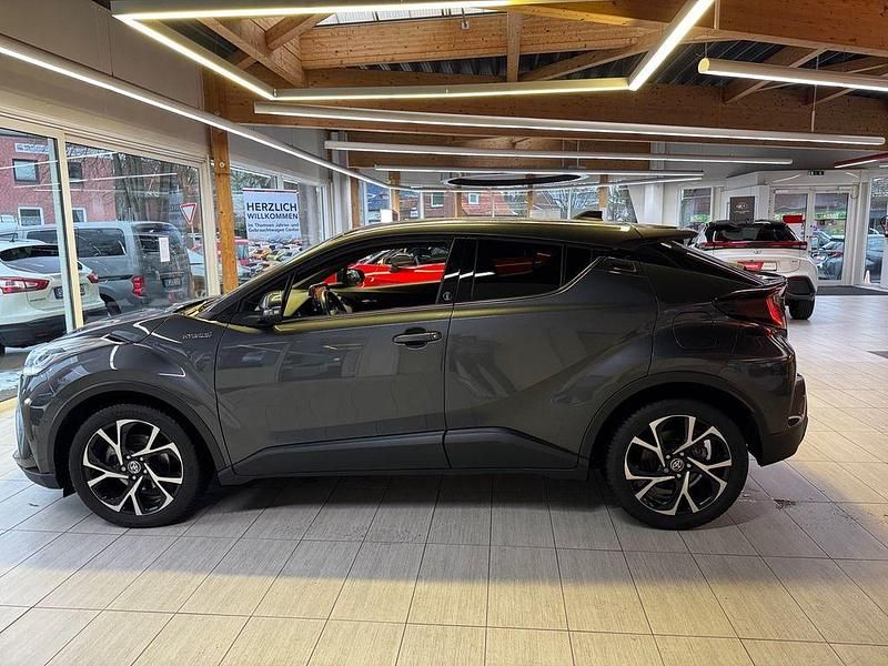 Gebraucht Toyota C-HR Team 152 PS (111 kW) 2021 Marlingrau SUV