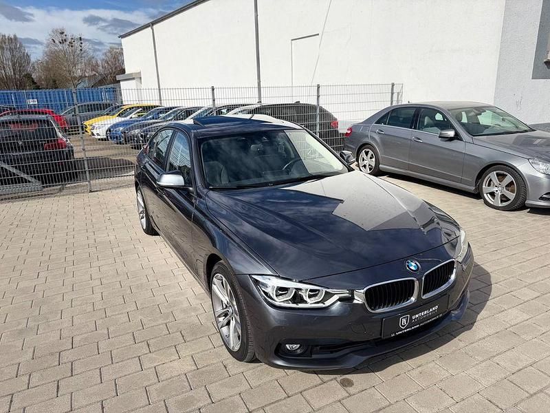 Gebraucht BMW 330 Performance 258 PS (189 kW) 2015 Grau Limousine