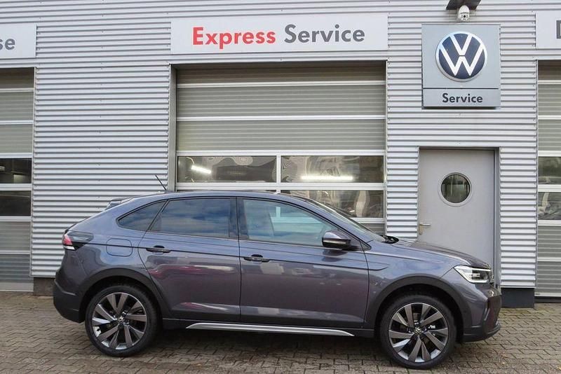 Rauchgrau metallic Gebraucht 2024 VW Taigo IQ Drive SUV | 23.490 € (Fairer Preis) - Bild 1/4