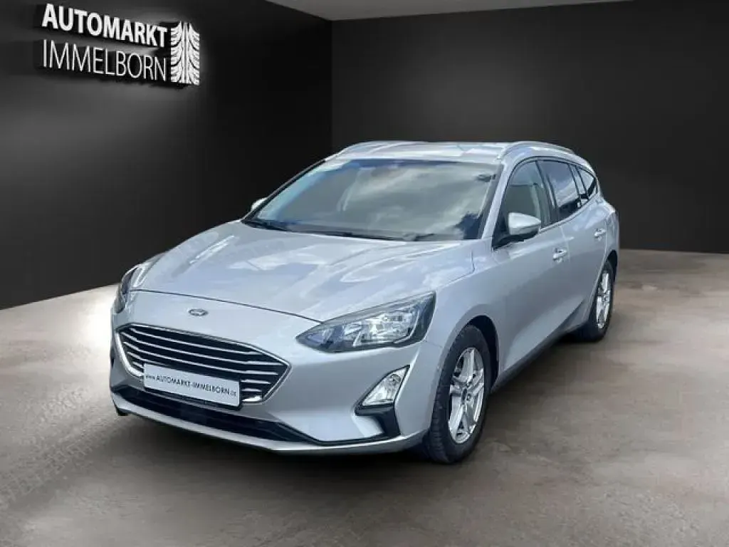 Gebraucht Ford Focus Cool & Connect 155 PS (114 kW) 2020 Silber (metallic) Kombi