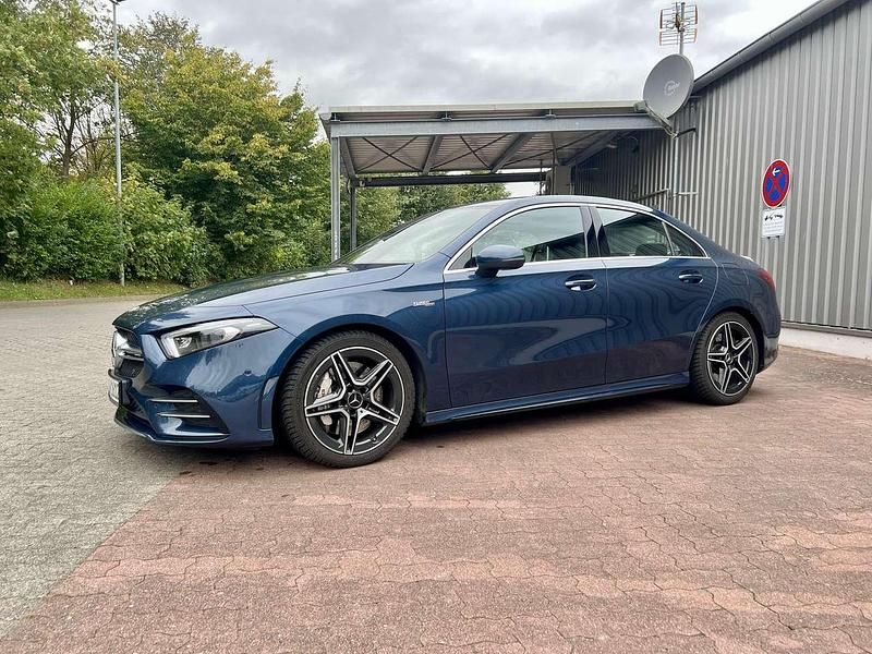 Gebraucht 2020 Mercedes A35 AMG AMG Limousine | 34.500 € (Guter Preis) - Bild 1/4