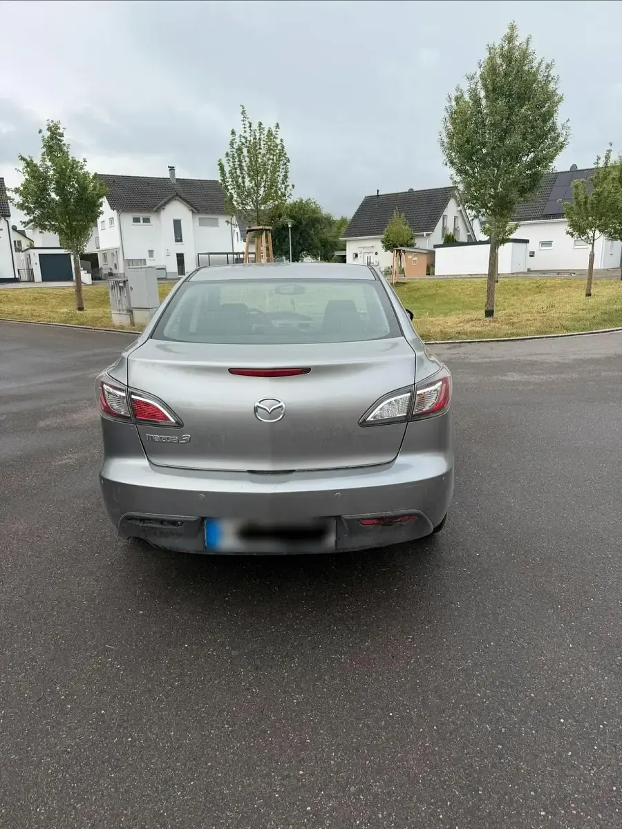 Gebraucht Mazda 3 105 PS (77 kW) 2010 Limousine