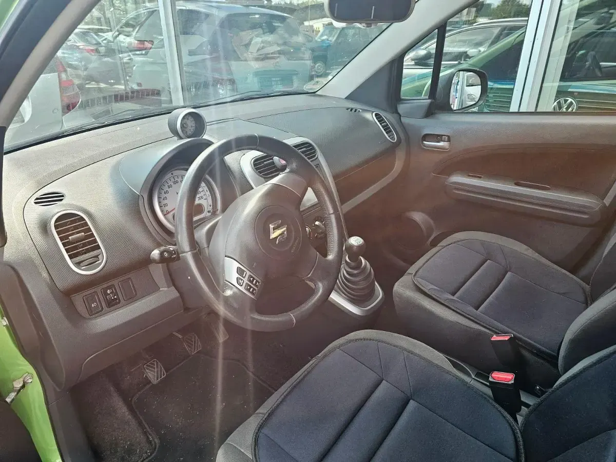 Gebraucht Suzuki Splash Club 86 PS (63 kW) 2009 Grün Kleinwagen