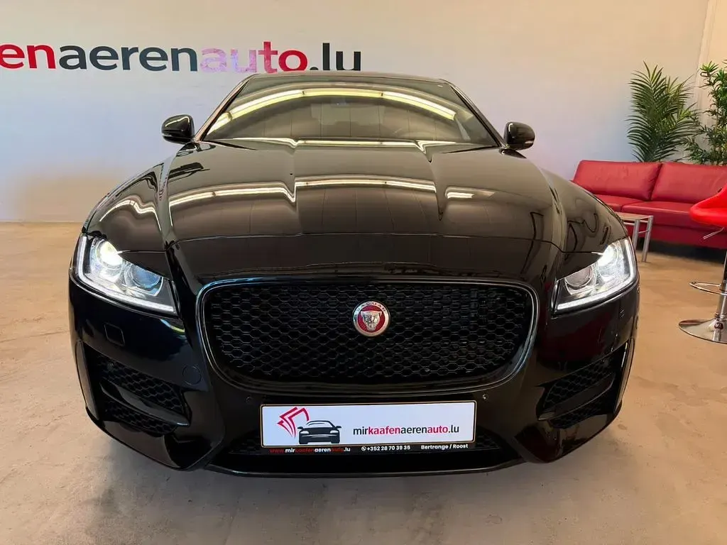 Gebraucht Jaguar XF R-Sport 179 PS (131 kW) 2017 Schwarz Limousine