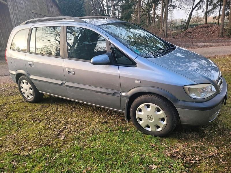 Gebraucht Opel Zafira 100 PS (73 kW) 2005 Van / Kleinbus