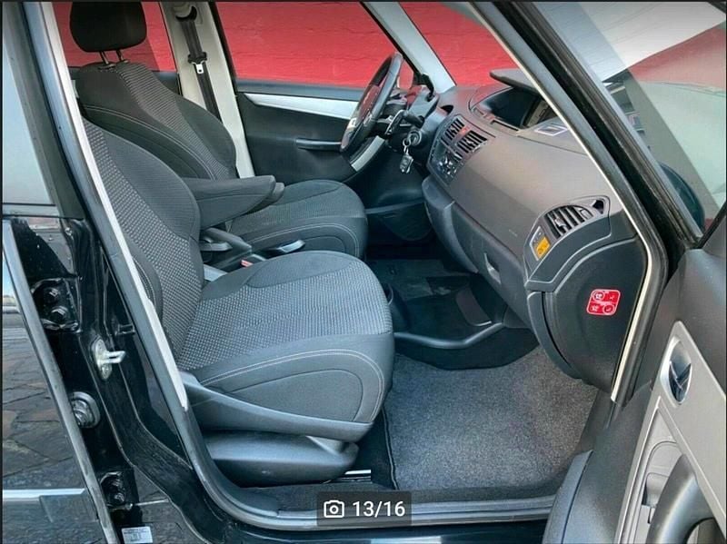 Gebraucht Citroën Grand C4 Picasso SELECTION 156 PS (114 kW) 2012 Schwarz Van / Kleinbus