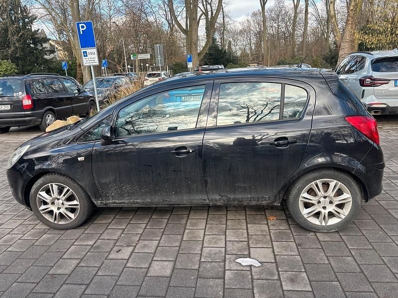 Gebraucht Opel Corsa 87 PS (63 kW) 2010 Schwarz Kleinwagen