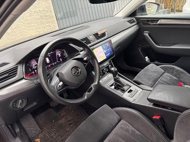 Gebraucht Skoda Superb Style 218 PS (160 kW) 2020 Schwarz Kombi