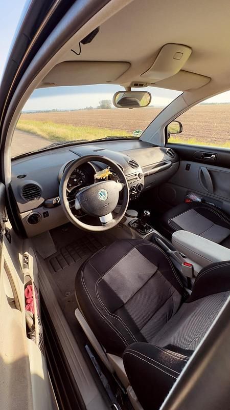 Gebraucht VW Beetle 110 PS (80 kW) 1998 Schwarz Kleinwagen