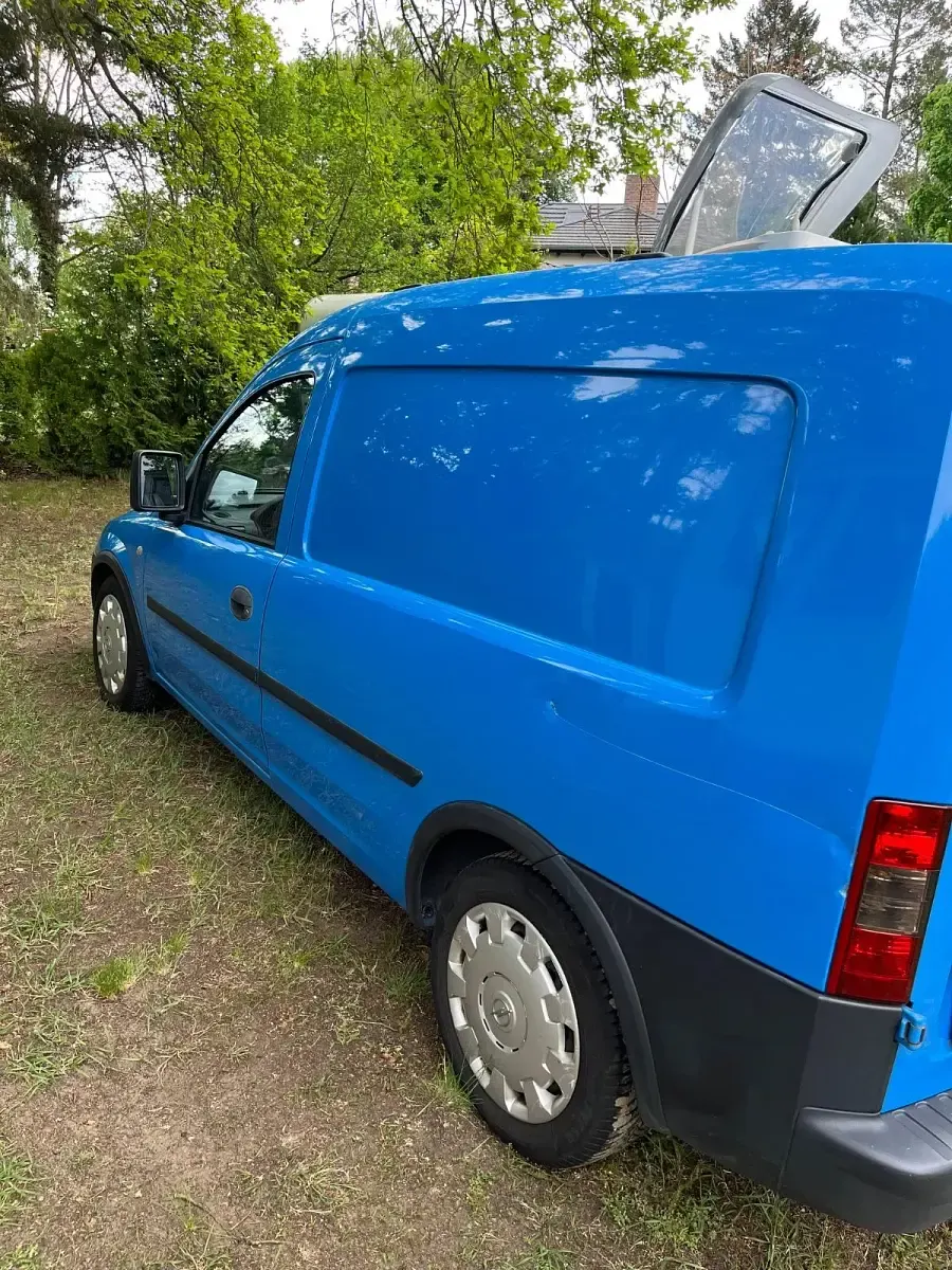 Gebraucht Opel Combo 87 PS (63 kW) 2004 Blau Van / Kleinbus