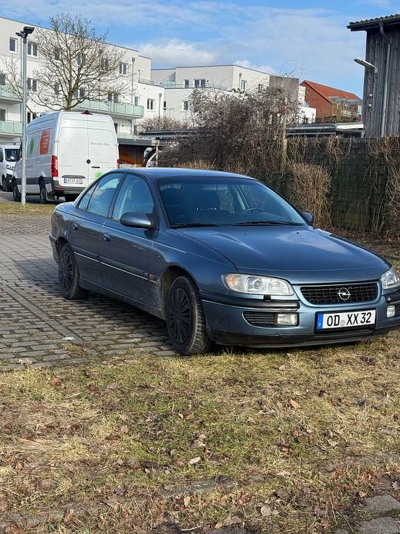 Gebraucht Opel Omega 136 PS (100 kW) 1999 Blau Limousine
