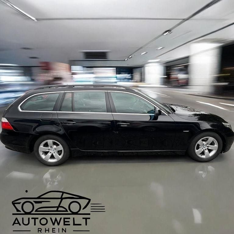 Gebraucht BMW 525 Exclusive 197 PS (144 kW) 2008 Schwarz Kombi