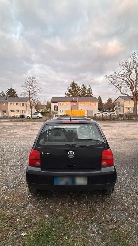 Gebraucht VW Lupo 60 PS (44 kW) 2004 Schwarz Kleinwagen