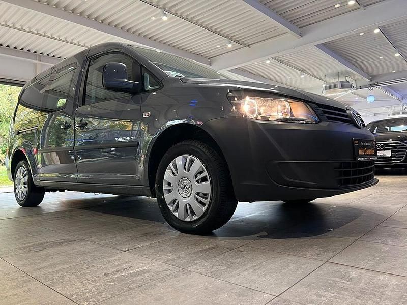 Grau Gebraucht 2015 VW Caddy Maxi Van / Kleinbus | 8.990 € (Superpreis) - Bild 1/4