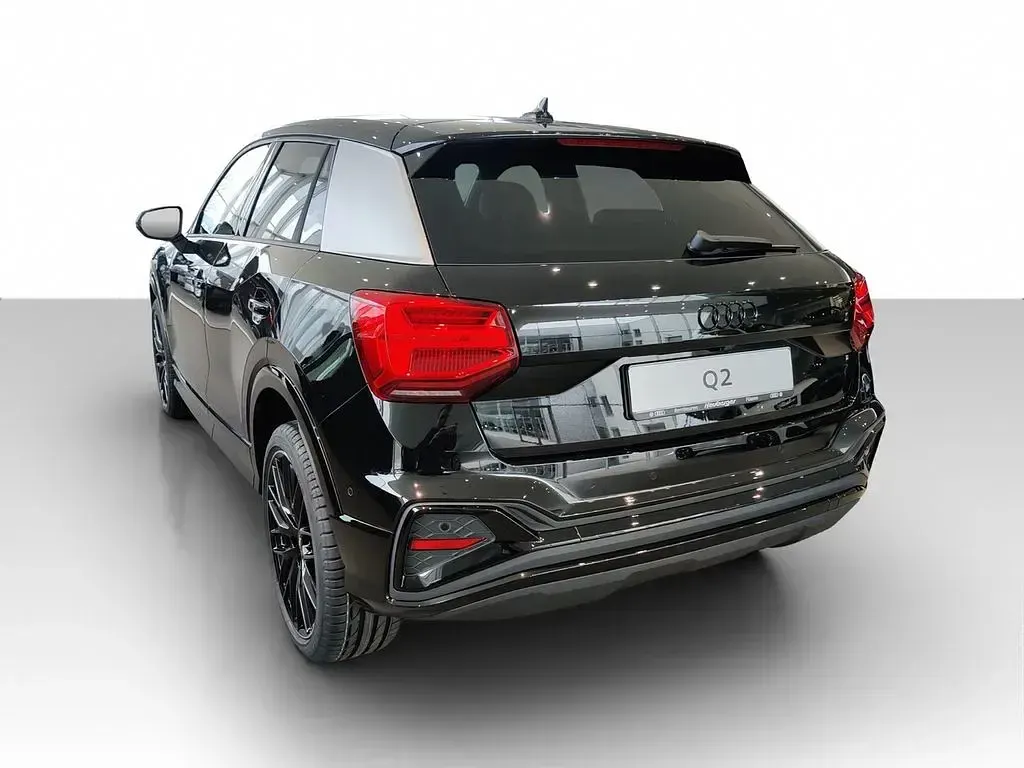 Neu Audi Q2 Competition 150 PS (110 kW) 2026 Schwarz SUV