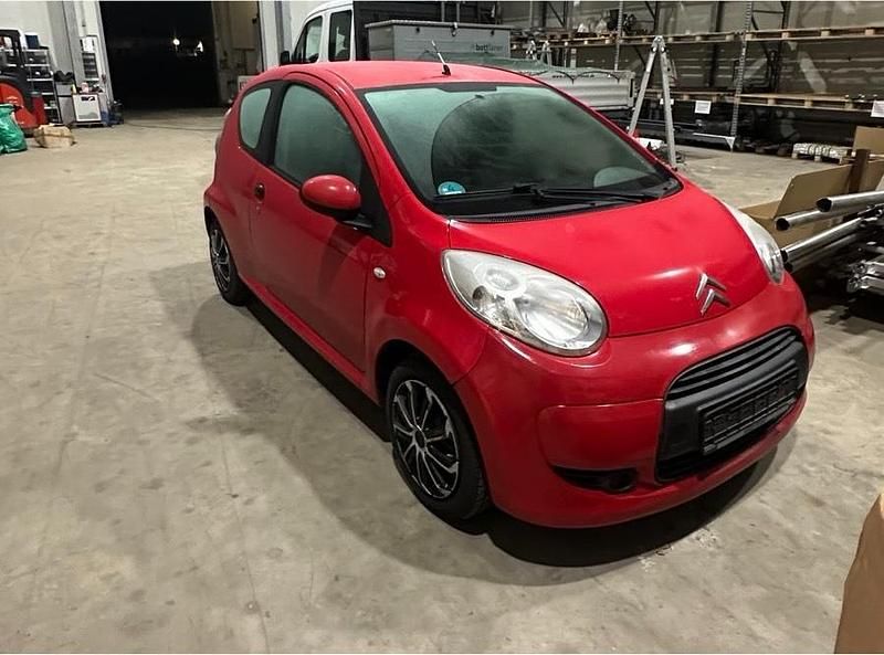 Gebraucht Citroën C1 68 PS (50 kW) 2010 Rot Kleinwagen