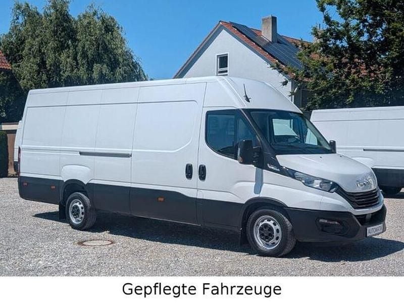 Weiss Gebraucht 2024 Iveco Daily | 38.949 € (Fairer Preis) - Bild 1/3