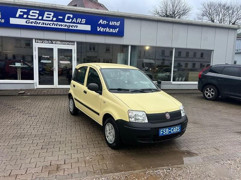 Gebraucht Fiat Panda Active 54 PS (39 kW) 2010 Gelb Kleinwagen