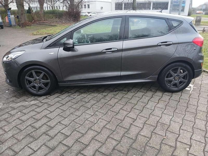 Gebraucht Ford Fiesta ST-Line 101 PS (74 kW) 2019 Grau Kleinwagen