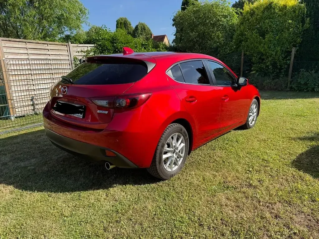 Gebraucht Mazda 3 Center-Line 120 PS (88 kW) 2014 Rot Limousine