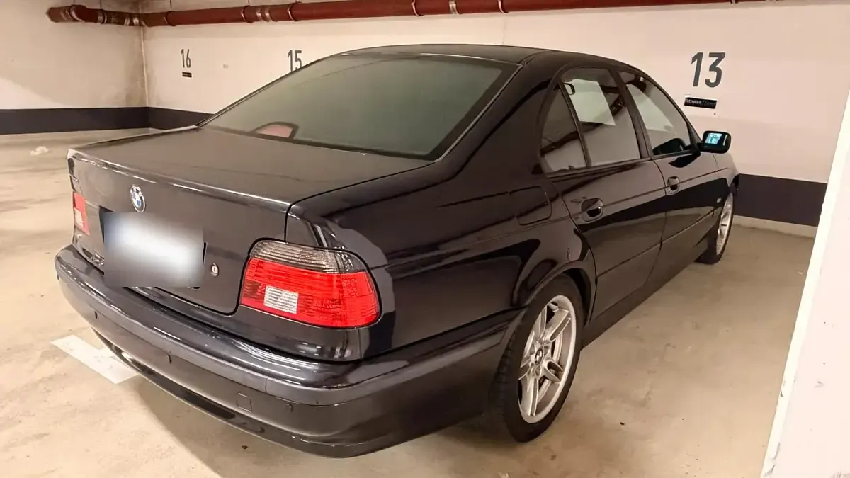 Gebraucht BMW 523 M Sport 170 PS (125 kW) 1996 Schwarz Limousine