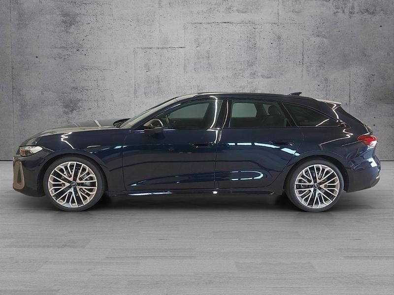 Gebraucht Audi A5 Edition .1 204 PS (150 kW) 2024 Blau Kombi