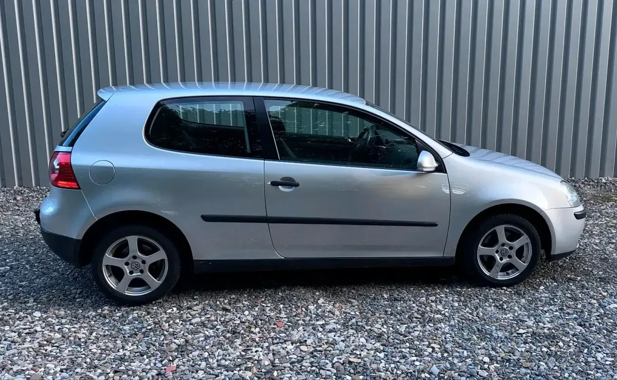 Brugt VW Golf V 90 HK (66 kW) 2004 Sølv Hatchback