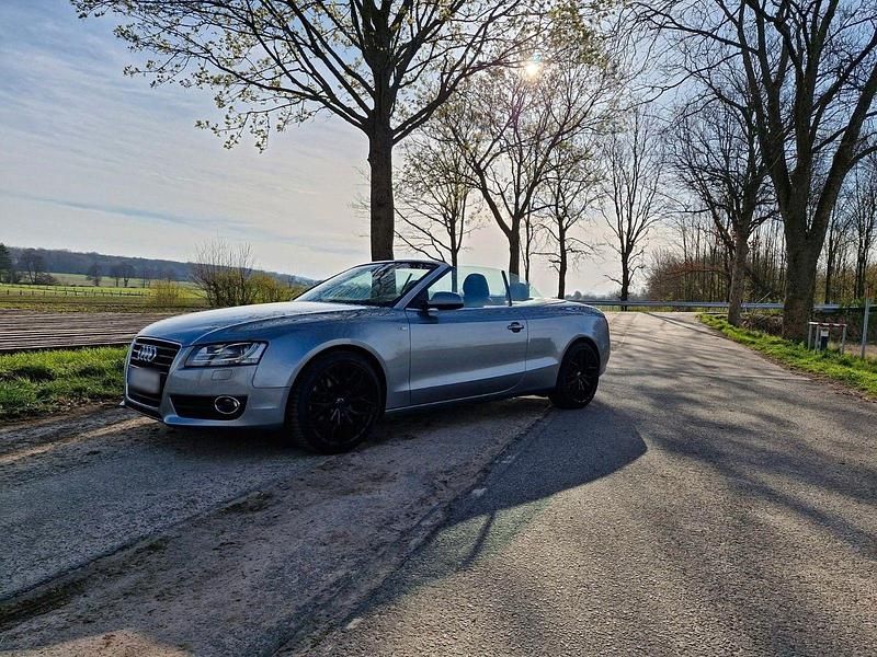 Gebraucht Audi A5 Cabriolet Sport 265 PS (194 kW) 2009 Grau Cabrio