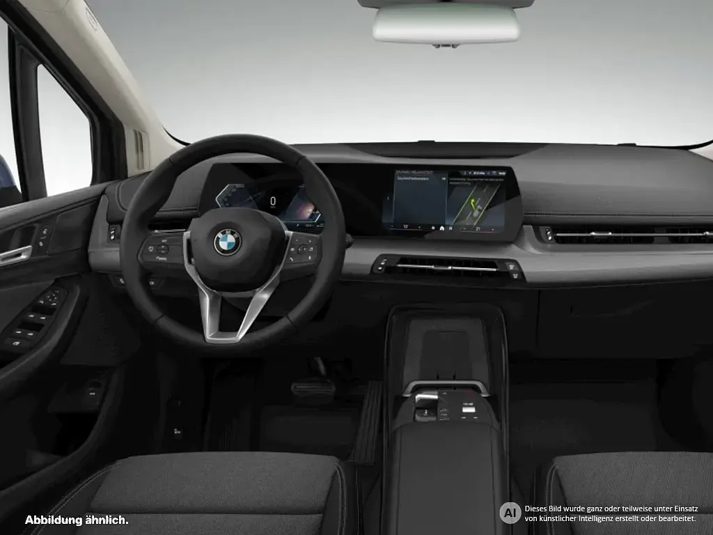 Gebraucht BMW 220 Active Tourer 156 PS (114 kW) 2025 Grau Van / Kleinbus