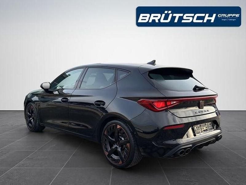 Gebraucht Cupra Leon VZ 300 PS (220 kW) 2023 Mitternachtsschwarz Limousine