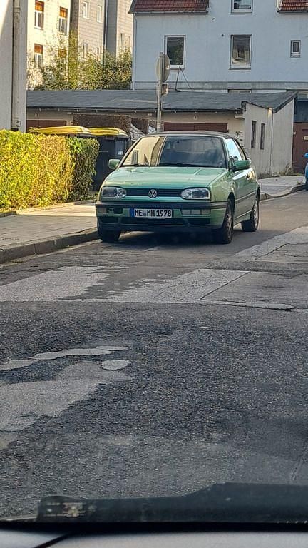 Gebraucht VW Golf Cabriolet 116 PS (85 kW) 1995 Grün Cabrio