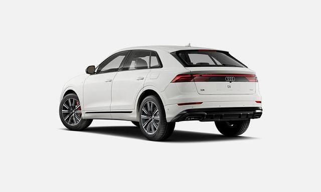 Gebraucht Audi Q8 S-Line 489 PS (359 kW) 2024 Carraraweiß SUV