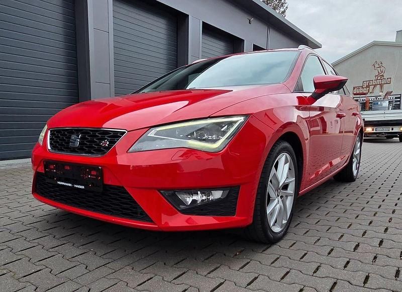 Rot Gebraucht 2014 Seat Leon ST FR Kombi | 8.700 € (Fairer Preis) - Bild 1/4
