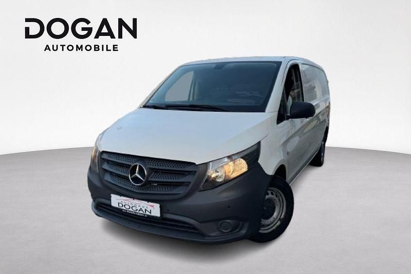 Weiß Gebraucht 2020 Mercedes Vito Van | 13.590 € (Superpreis) - Bild 1/4