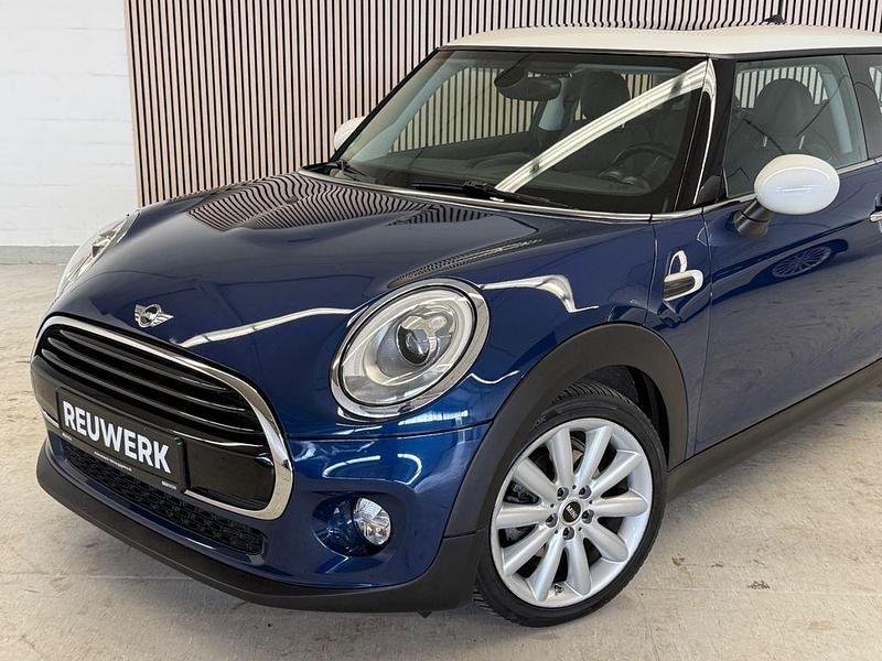 Second-hand Mini Cooper 136 CP (100 kW) 2016 Albastru Hatchback