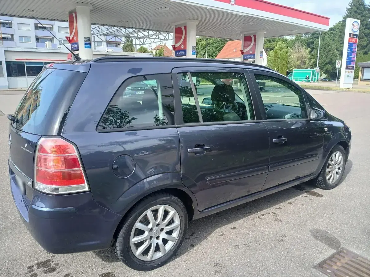 Gebraucht Opel Zafira 140 PS (102 kW) 2007 Van / Kleinbus